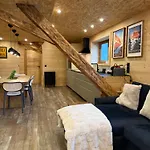 Apartament Atmosphere Center Large T3 *