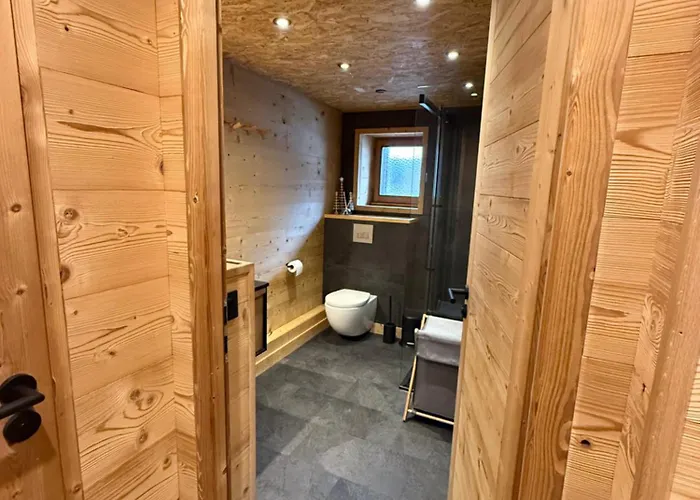 Апартаменти Atmosphere Center Large T3 *